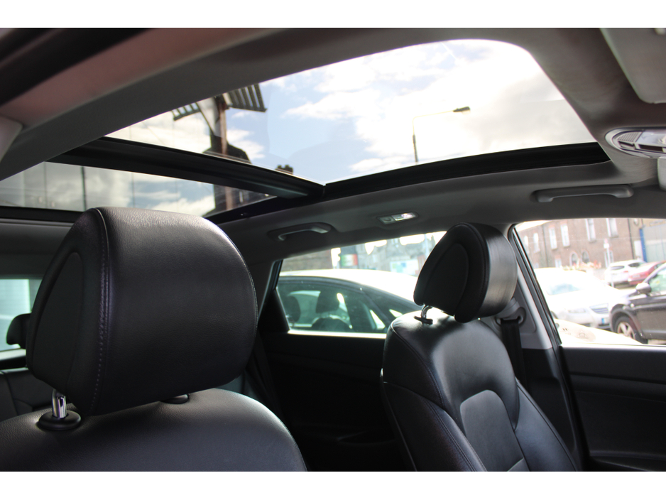 2017 Hyundai Tucson - image 5