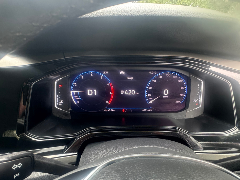 2020 Volkswagen Polo - image 10