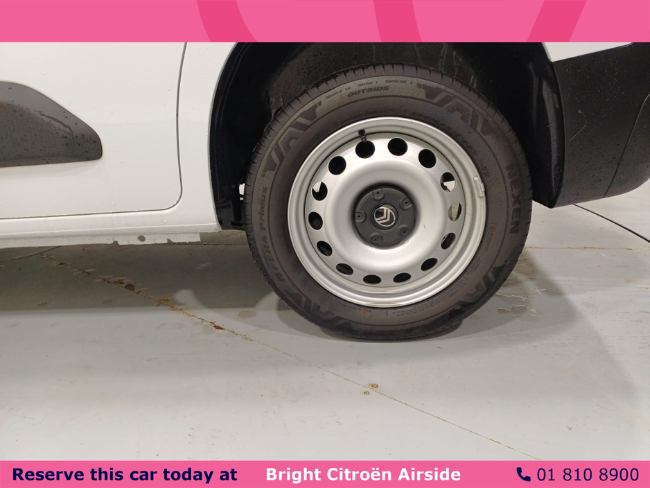 2026 Citroen Berlingo - image 17