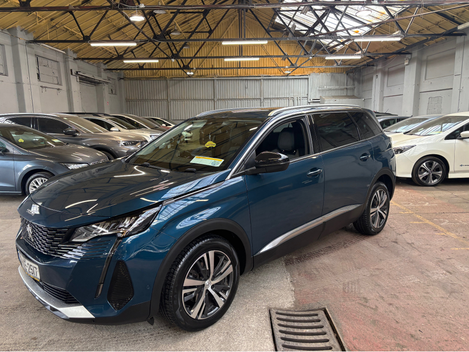 2022 Peugeot 5008 - image 20