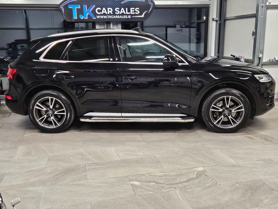 2020 Audi Q5 40TDI S-Tronic quattro SE €32,950