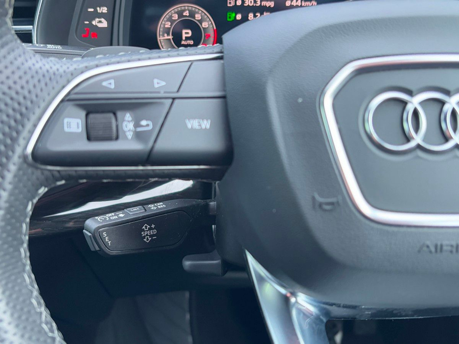 2022 Audi Q7 55 TFSIe S-LINE PHEV FACTORY ELECTRIC TOW BAR €59,995