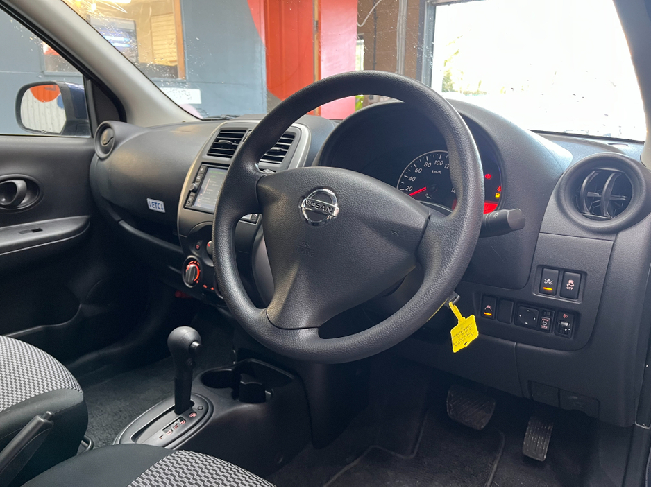 2022 Nissan March - image 8