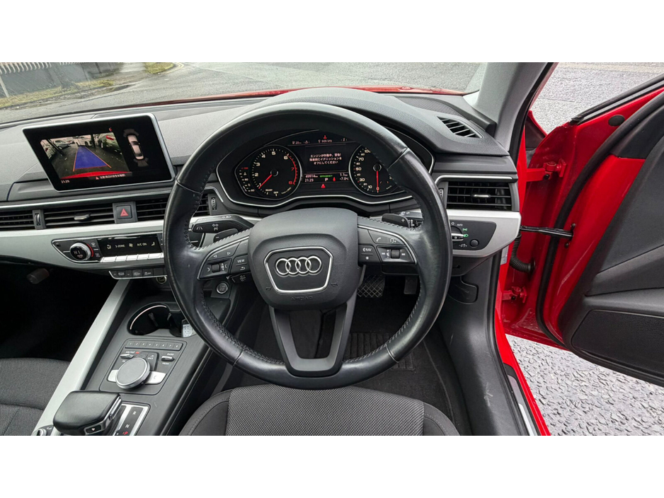 2016 Audi A4 - image 12