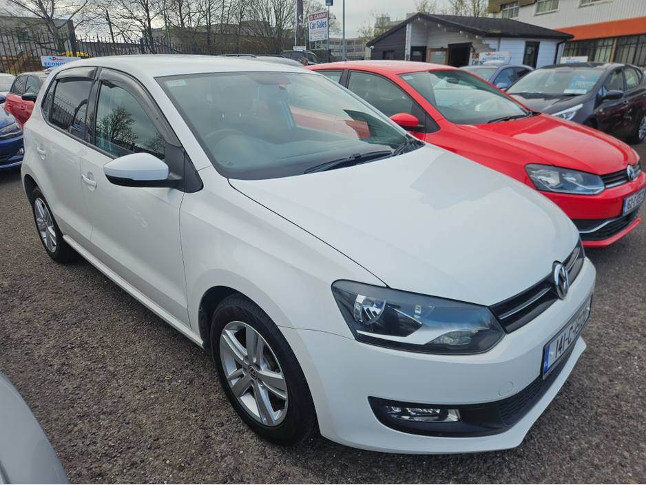 2014 Volkswagen Polo - image 16