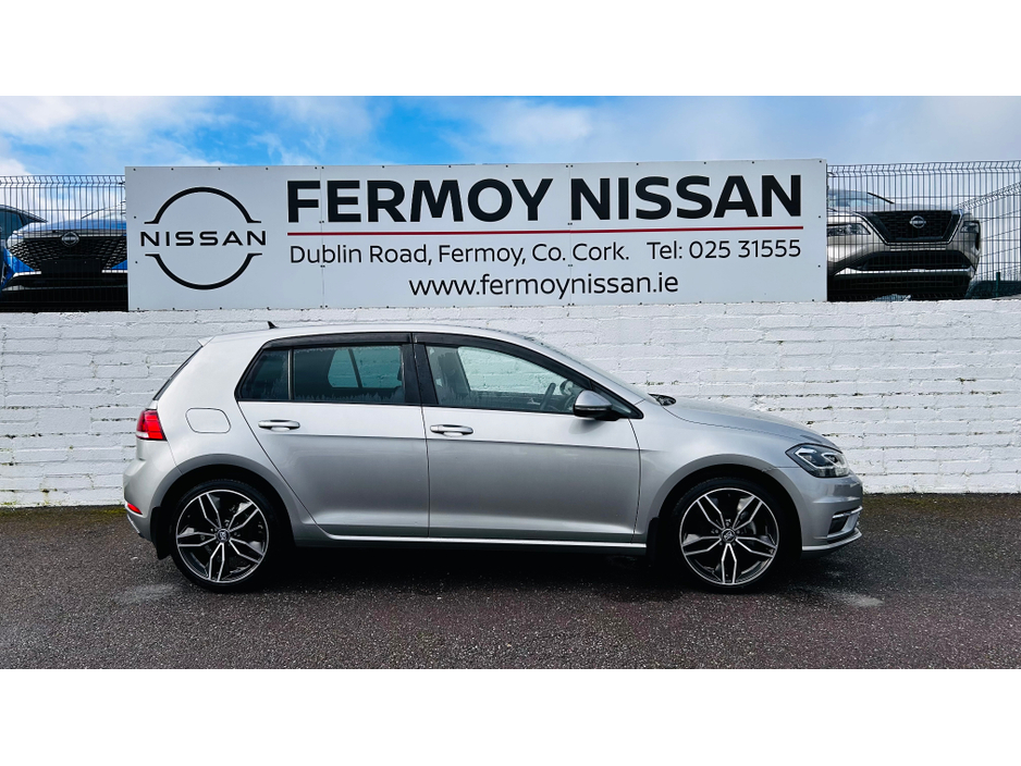 2019 Volkswagen Golf NCT '27 ++ AUTOMATIC PETROL ++WITH REVERSE CAMERA €20,450