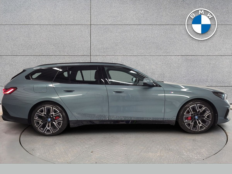2025 BMW i5 eDrive40 M Sport Pro €82,975