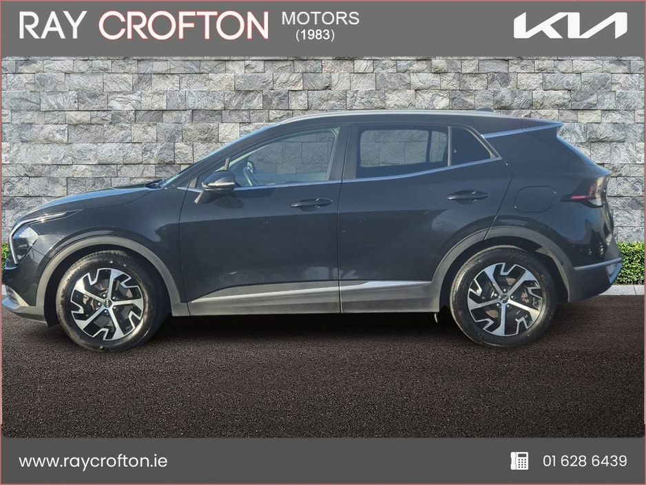 2022 Kia Sportage - image 5