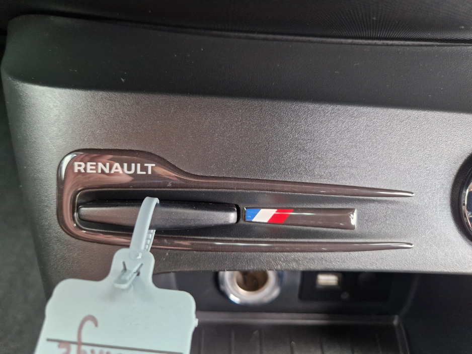 2015 Renault Captur - image 34