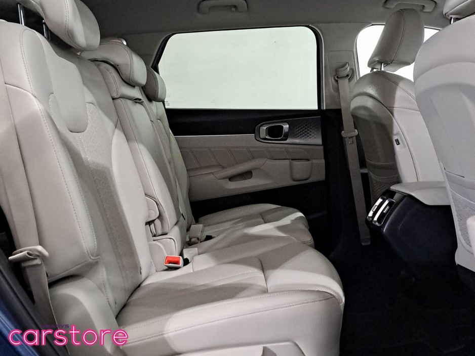 2022 Kia Sorento 1.6 PHEV K3 4X4 7 seats €41,880