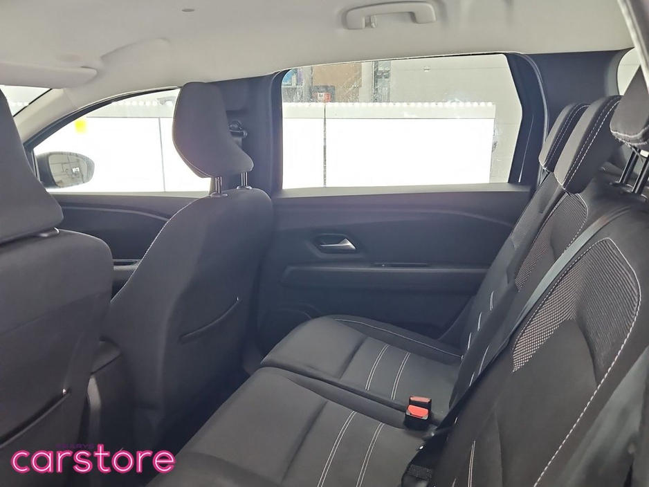 2023 Dacia Jogger - image 13