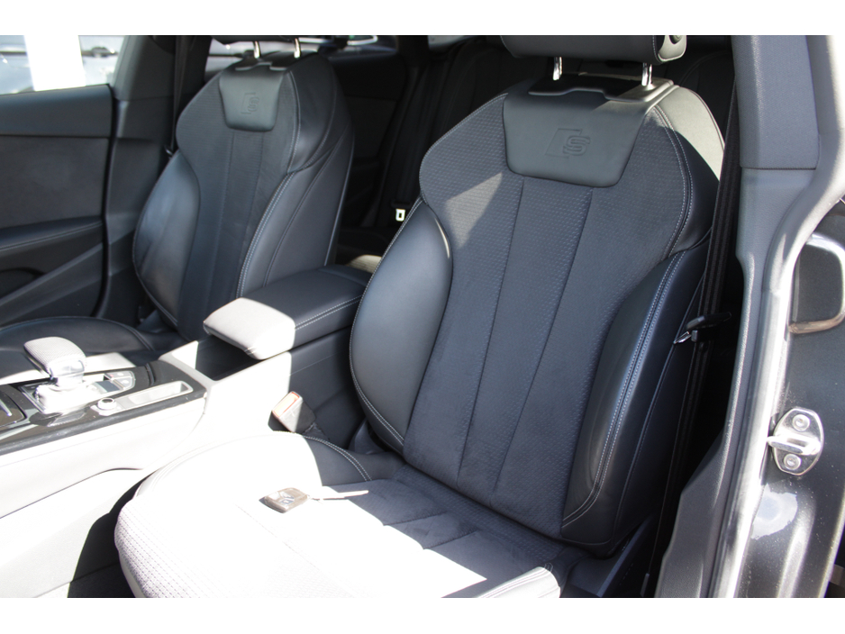 2023 Audi A5 - image 23