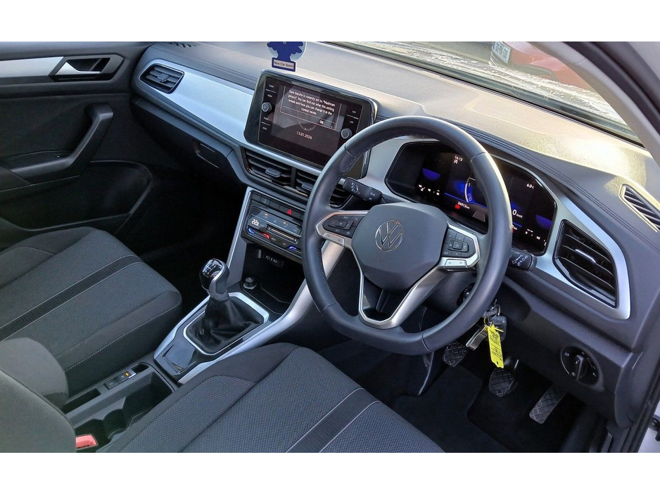 2023 Volkswagen T-Roc LIFE 2.0TDI 116HP *APP CONNECT, REVERSING CAMERA & MORE!*