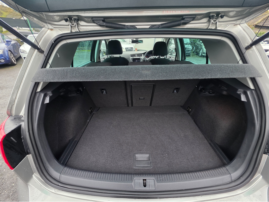 2016 Volkswagen Golf 1.2 TSI HIGHLINE ALL STAR EDITION - REVERSE CAMERA - ALLOYS - STUNNING CAR - LOW TAX BAND €14,450