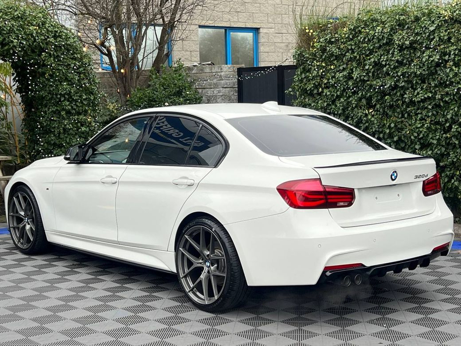 2018 BMW 3 Series 320d M-SPORT COMPETITION // FULL SERVICE HISTORY // LEATHER POWERED HEATED SEATS // DUAL ZONE CLIMATE CONTROL €25,950