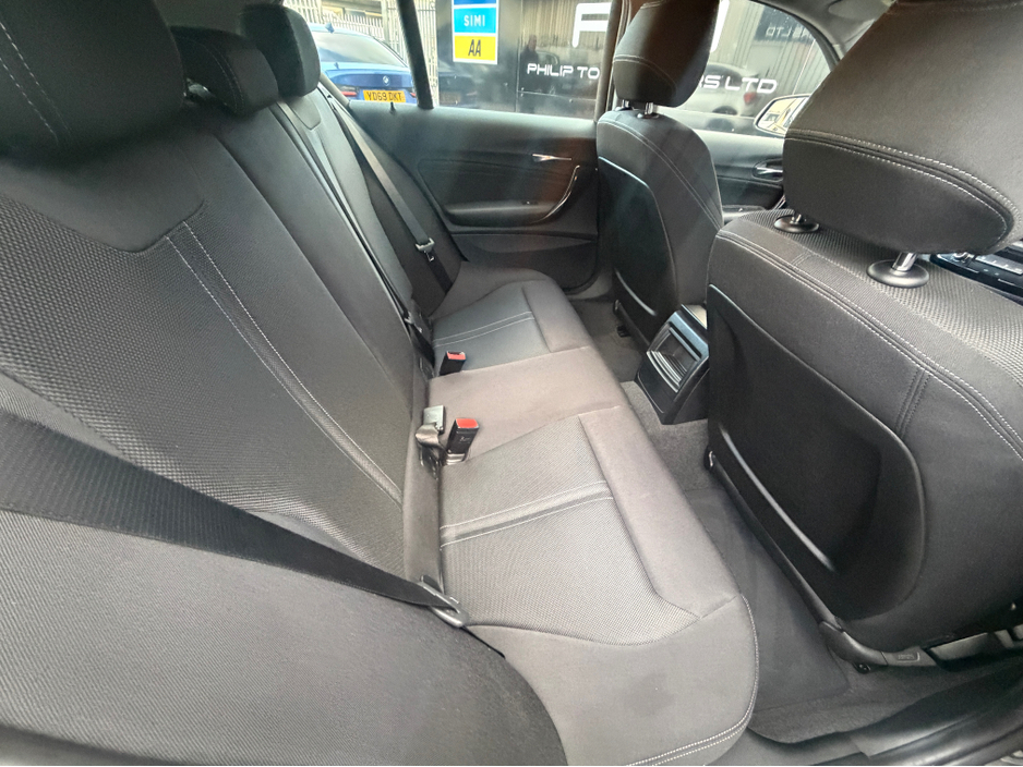 2018 BMW 1 Series - image 13