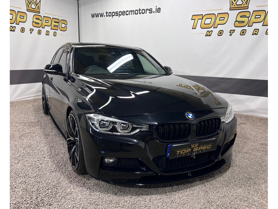 2018 BMW 3 Series - image 16