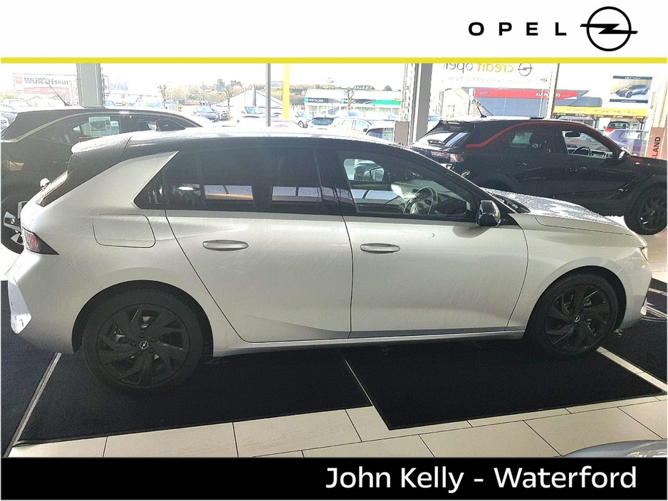 2023 Opel Astra SRi 1.2 Turbo 130PS 6 Speed €25,995
