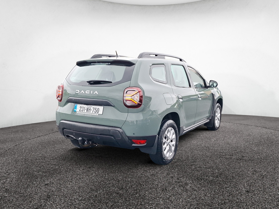 2023 Dacia Duster - image 5
