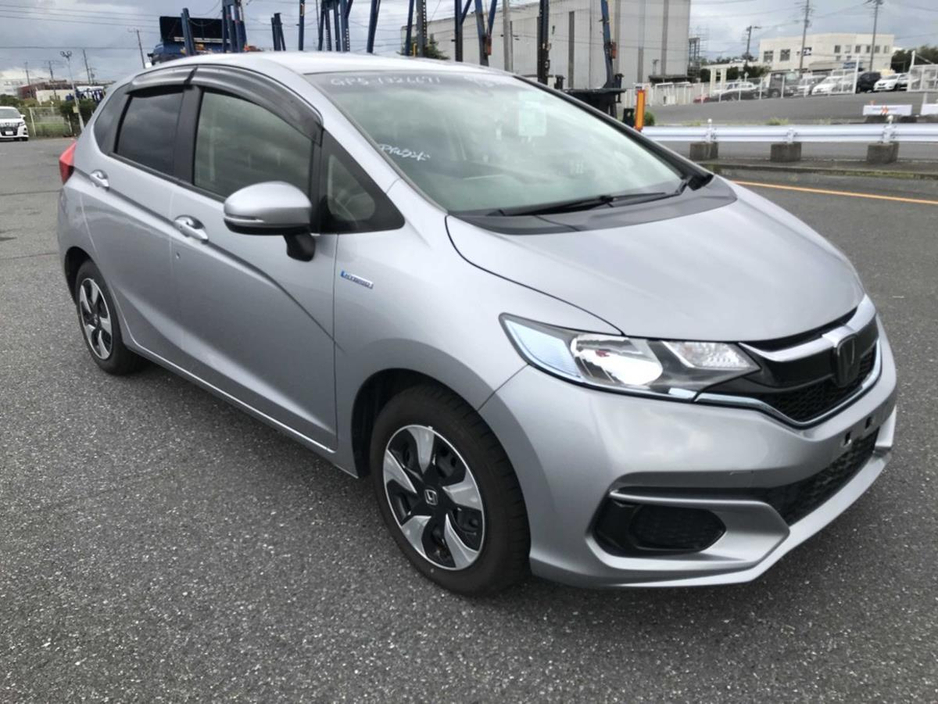 2018 Honda Fit AUTOMATIC HYBRID 1.5 PETROL //KEYLESS ENTRY//REVERSE CAMERA//ADAPTIVE CRUISE CONTROL// €13,950
