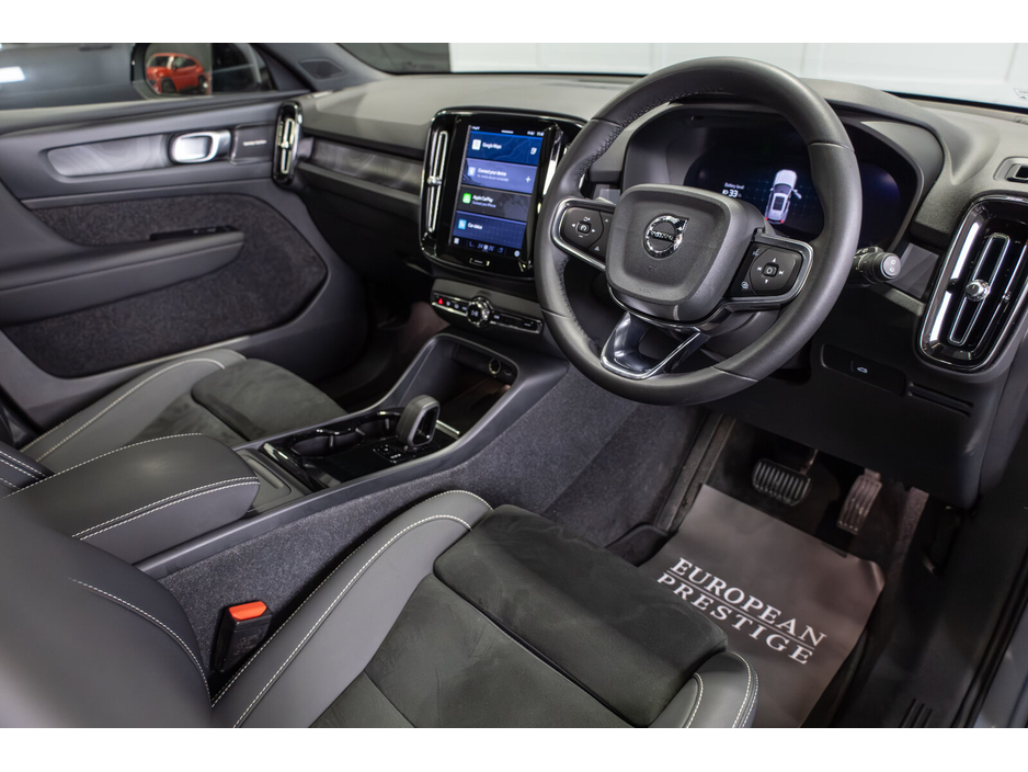 2023 Volvo XC40 BEV 231hp Ultimate €31,950