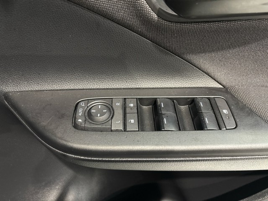 2024 Toyota C-HR HYBRID SPORT+ AUTO