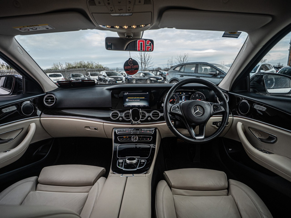 2016 Mercedes-Benz E Class - image 6