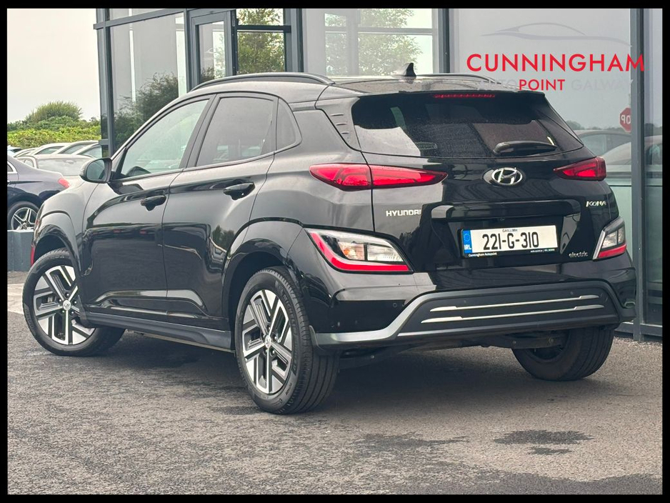 2022 Hyundai Kona Executive EV 39kWh Auto €18,990