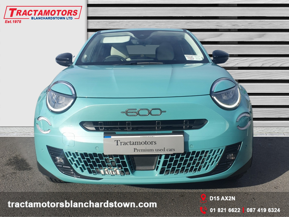 2025 Fiat 600 - image 11