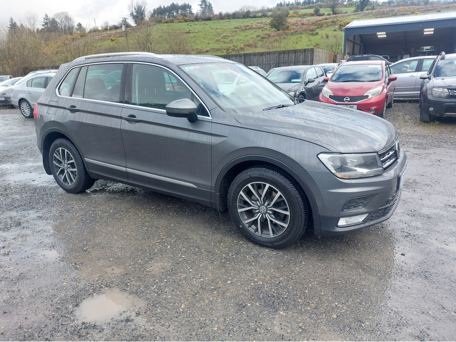 2017 Volkswagen Tiguan - image 7