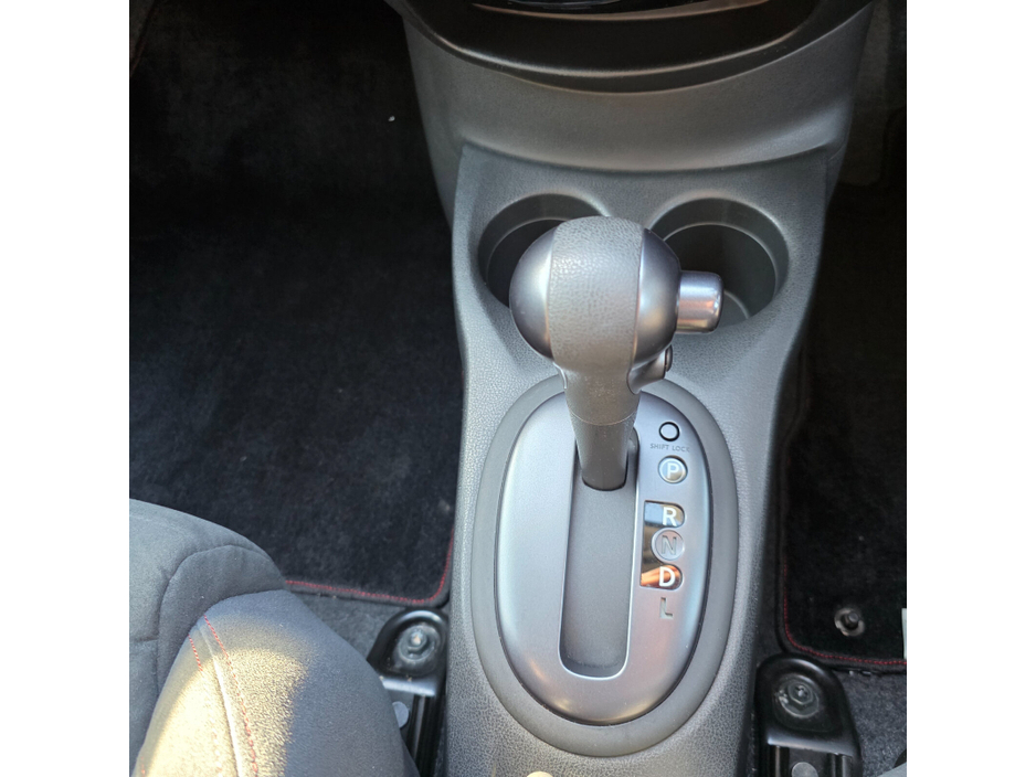 2016 Nissan Note 1.2 5dr. SV 16 inch alloys €9,950