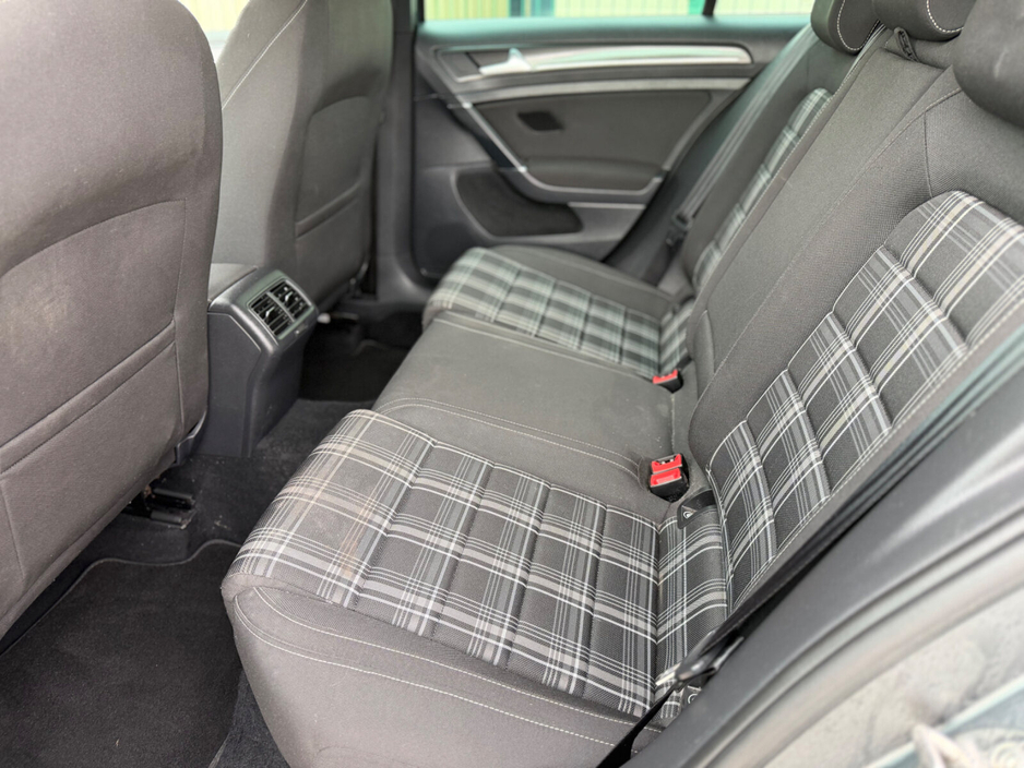 2017 Volkswagen Golf 2.0TDI DSG 3DR 184HP GTD €18,950