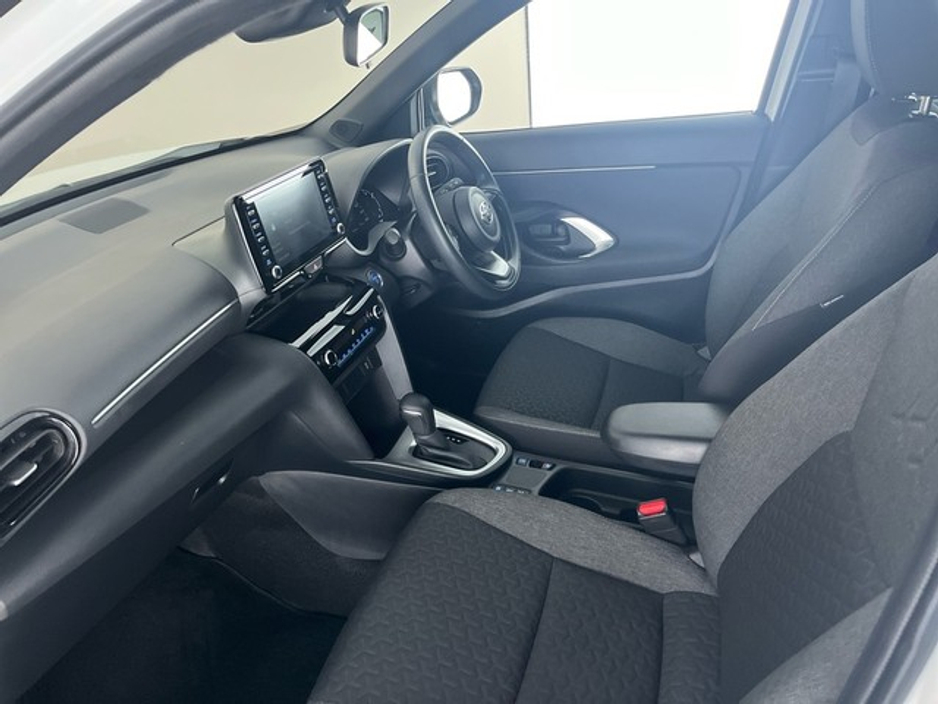 2023 Toyota Yaris Cross HYBRID LUNA SPORT €28,950