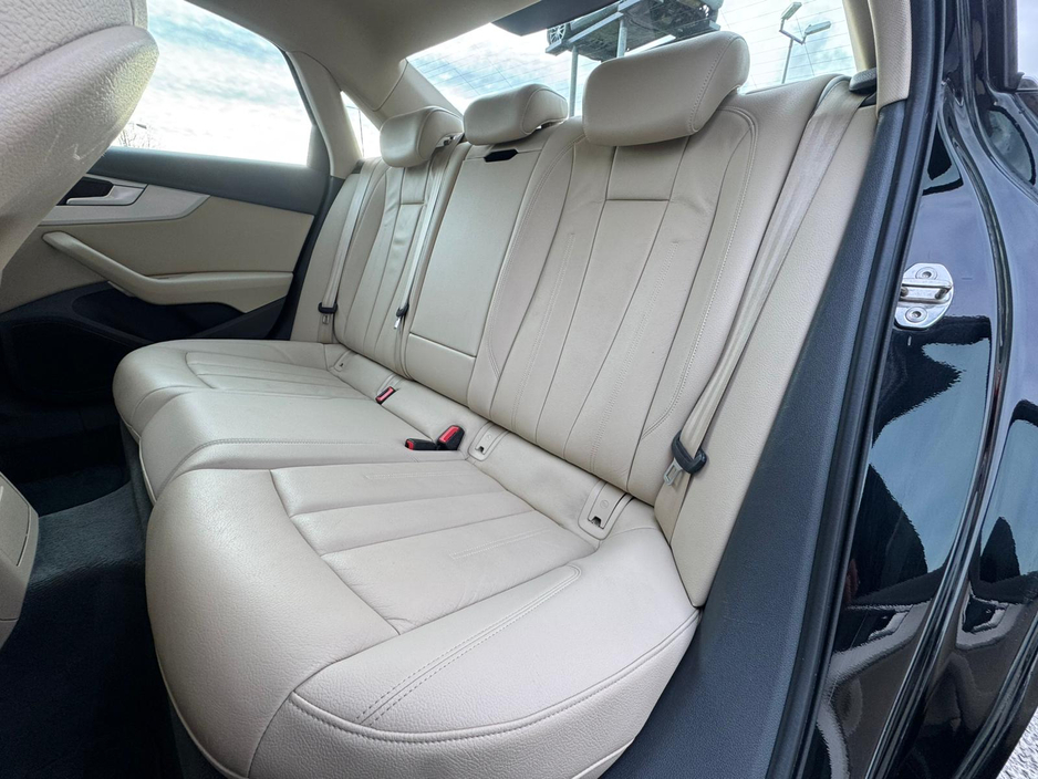 2016 Audi A4 - image 20