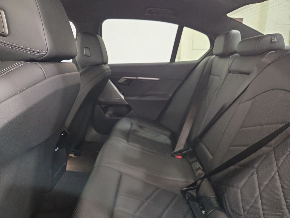 2025 BMW 5 Series - image 11