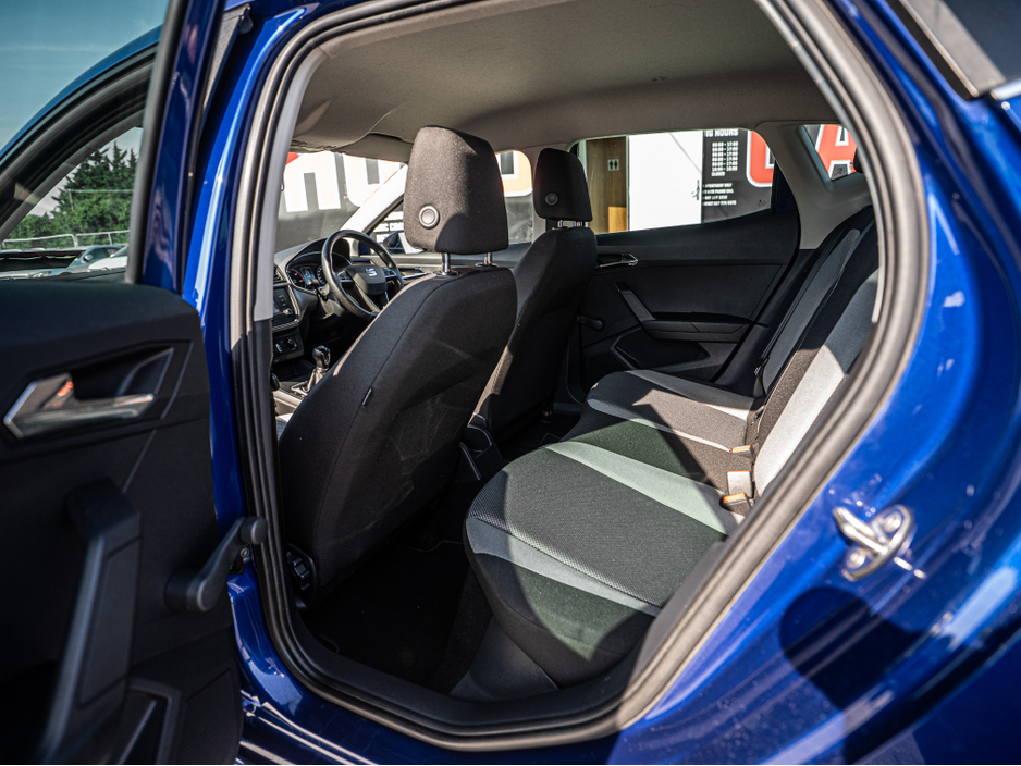 2018 SEAT Ibiza - image 24