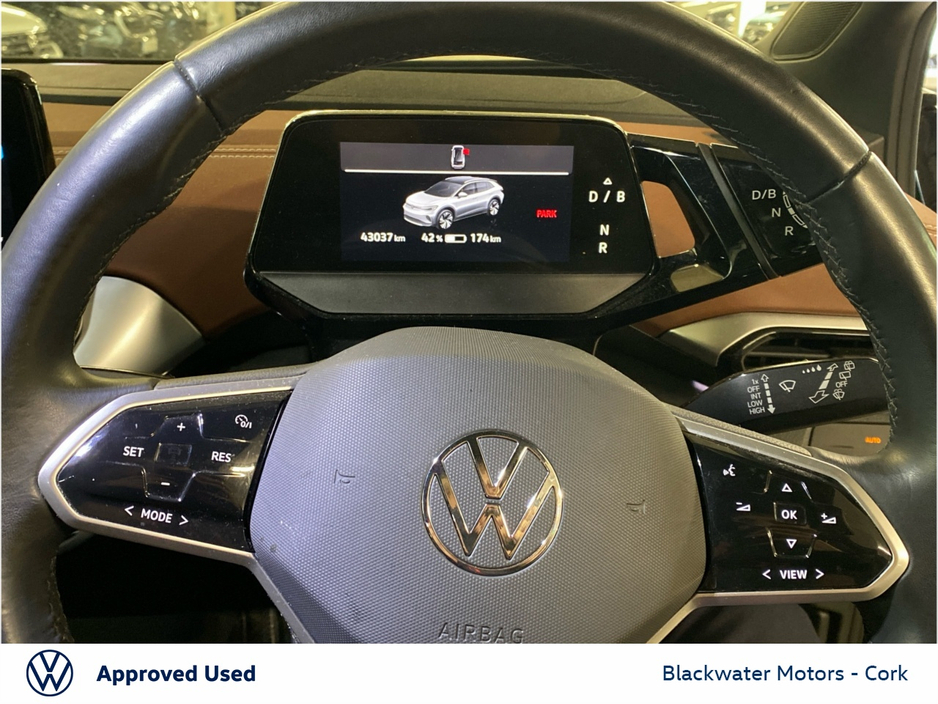 2023 Volkswagen ID.4 - image 15