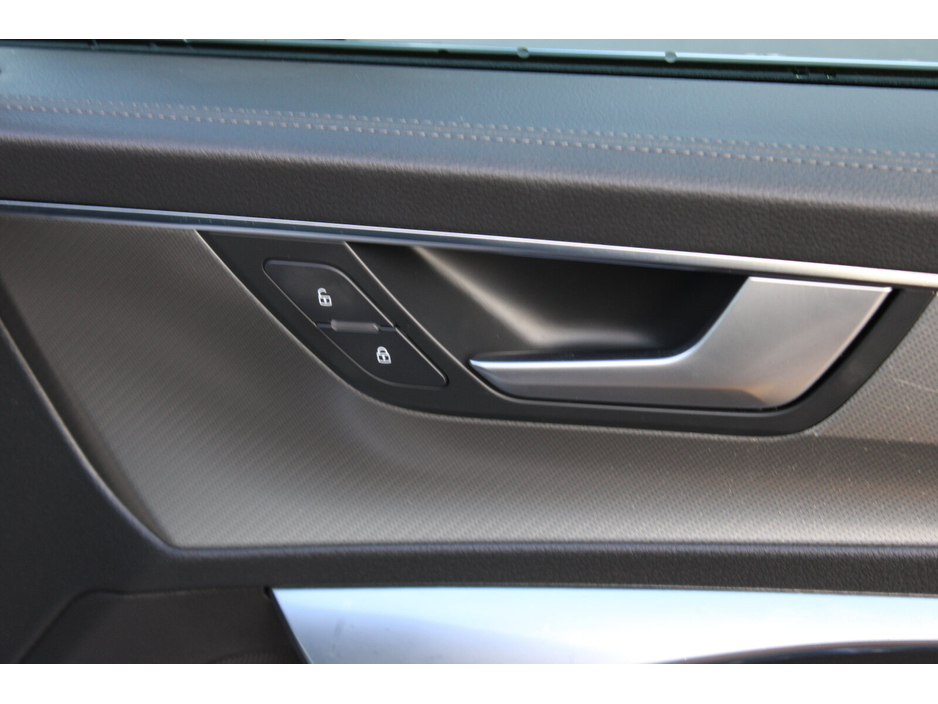 2020 Audi A6 50 TFSI e SE €30,950