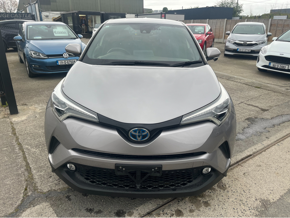 2018 Toyota C-HR - image 2