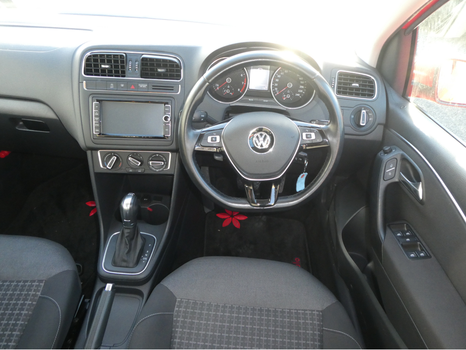 2016 Volkswagen Polo TSI Bluemotion €13,650