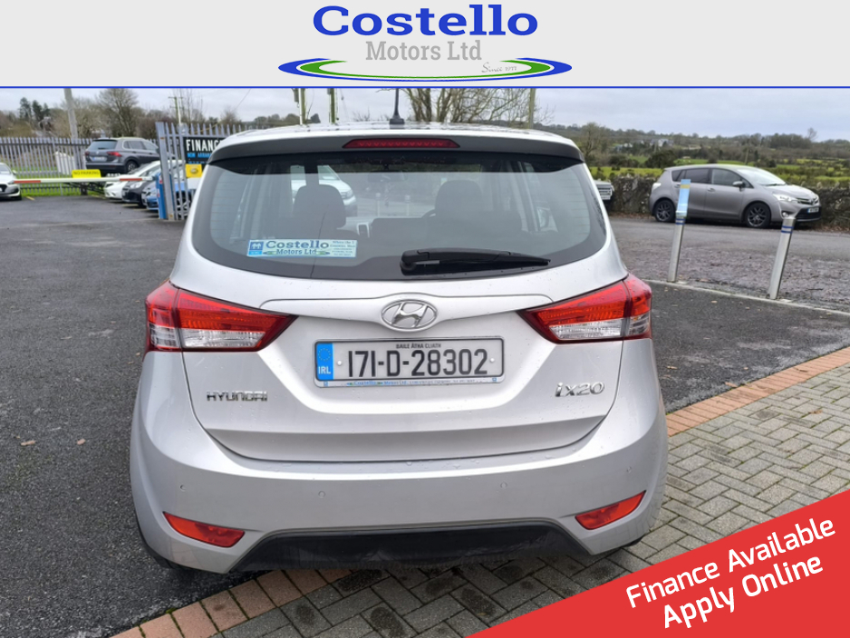 2017 Hyundai ix20 - image 5