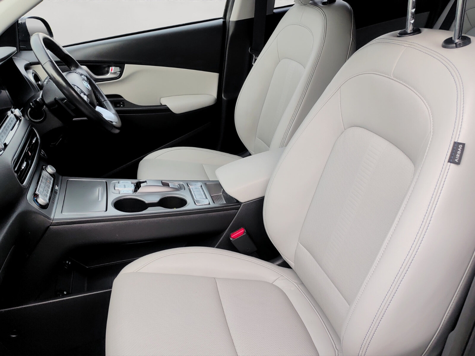 2022 Hyundai Kona - image 16