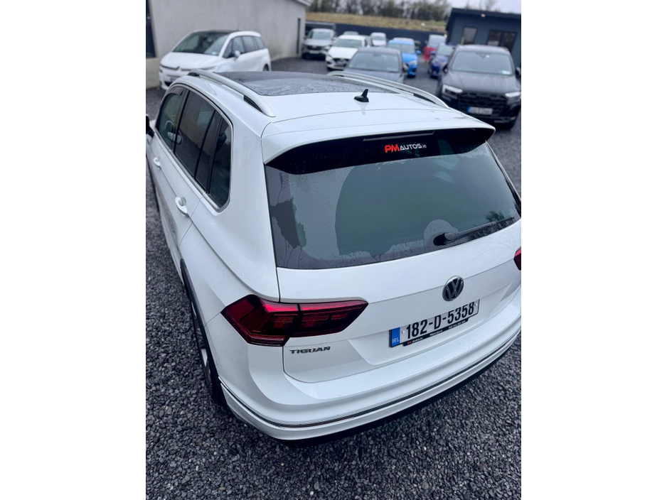 2018 Volkswagen Tiguan - image 9