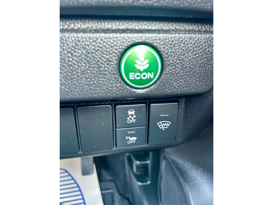 2014 Honda Fit  €8,999