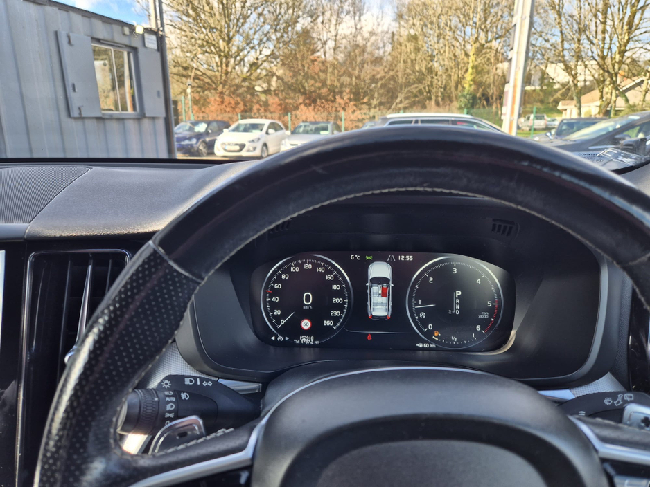 2018 Volvo XC60 2.0 D4 R-DESIGN AWD 5DR A AUTO R-DSGN 190H deposit taken €29,950