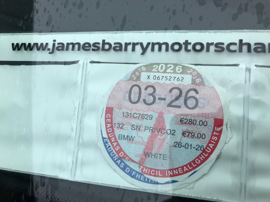 2013 BMW 1 Series - image 9