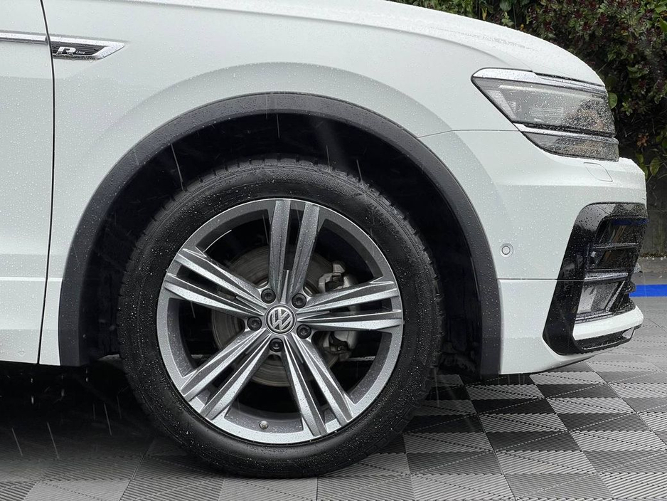 2019 Volkswagen Tiguan - image 9