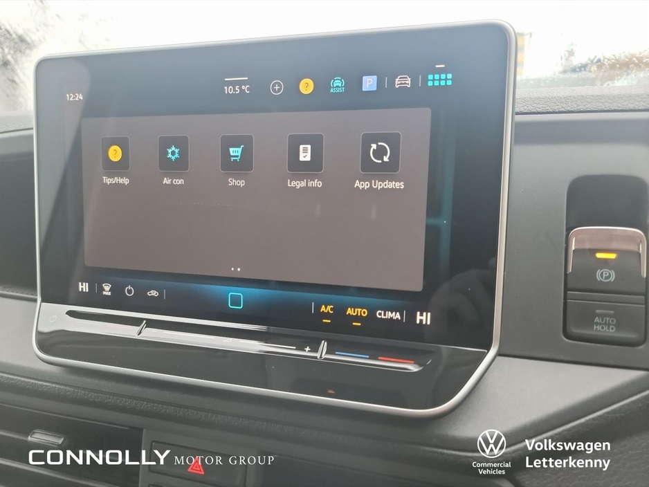 2026 Volkswagen Crafter CR35 Panel van Highline MWB 177 HP 2.0 TDI 8sp Automatic FWD €51,179