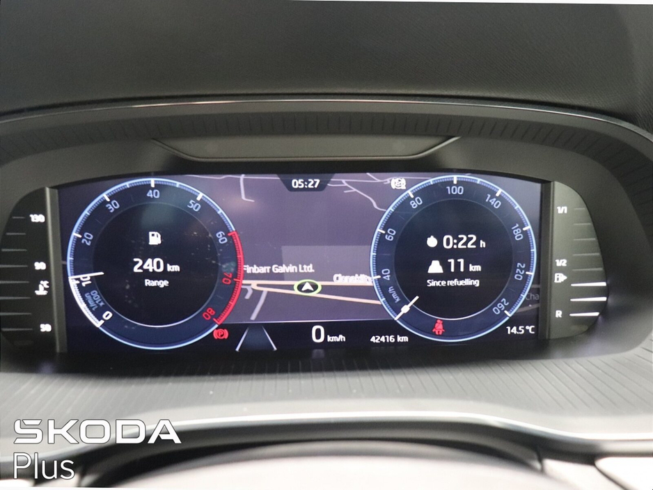 2023 Skoda Octavia - image 22