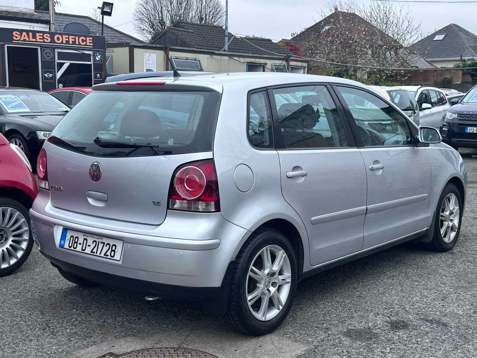 2008 Volkswagen Polo - image 5